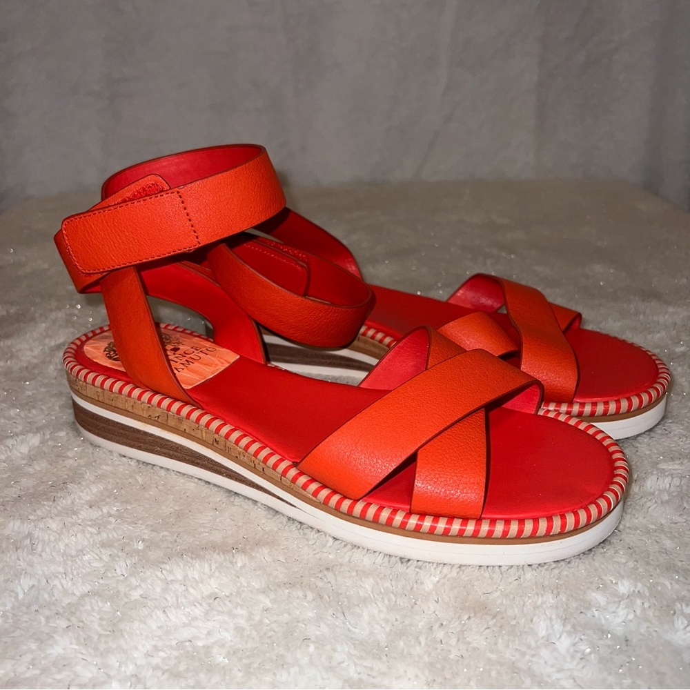 Vince Camuto Miveeria Wedge Sandal size 8 - Picture 1 of 9